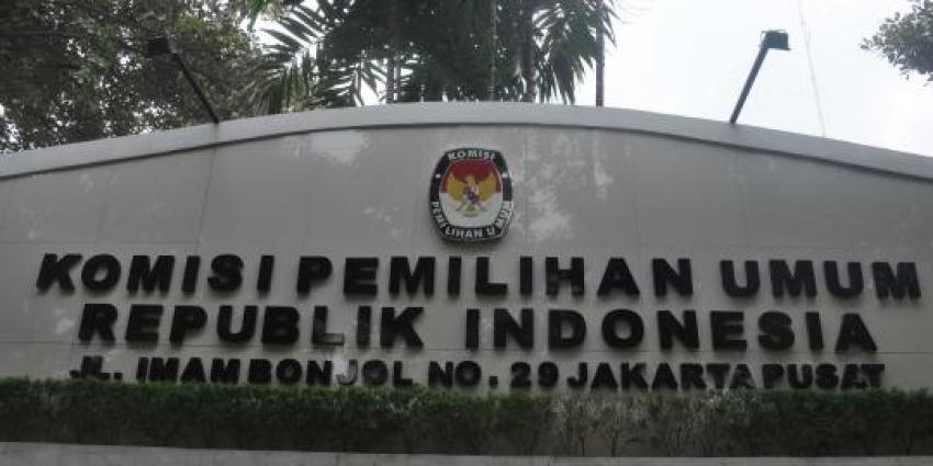 88gedung kpu.jpg